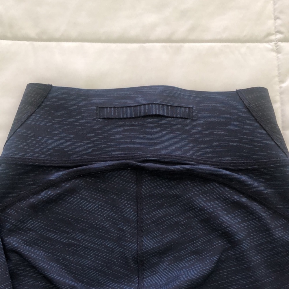 Outdoor Voices XS leggings color blocked heathered lines in navy & black grey - Picture 8 of 9